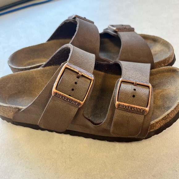 Birkenstock Other - Used girls Birkenstock size 33 little girls size 2